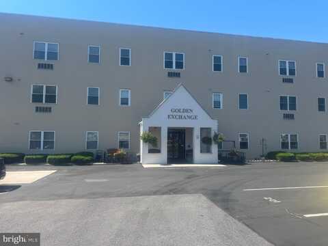 9 E 2ND AVENUE, HANOVER, PA 17331