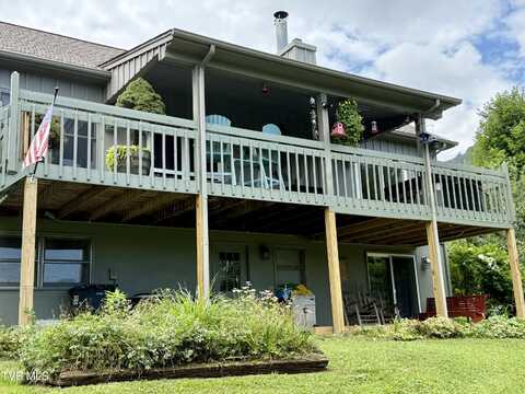 105 Orchard Meadows Lane, Roan Mountain, TN 37687