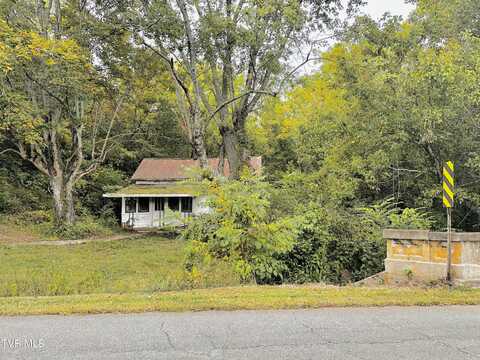 938 Old Newport Highway, Greeneville, TN 37743