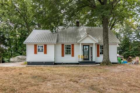 1750 Summers Rd, DRESDEN, TN 38225