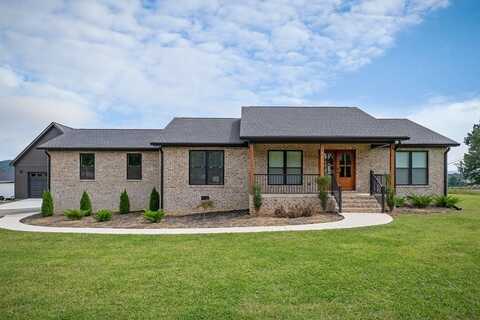 936 NORTH SPRING ST., SPARTA, TN 38583