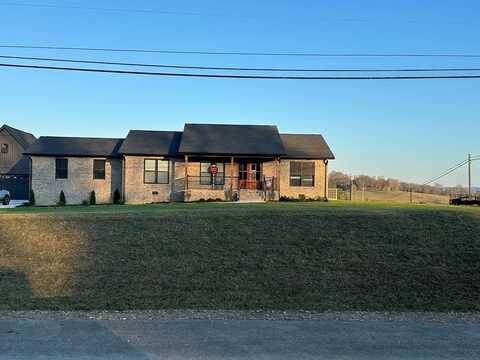 936 NORTH SPRING ST., SPARTA, TN 38583