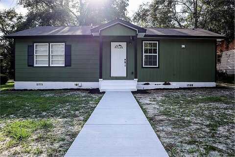 1714 Clover Dr, Valdosta, GA 31601