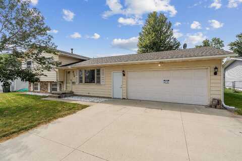 830 Colby Road, Waterloo, IA 50701