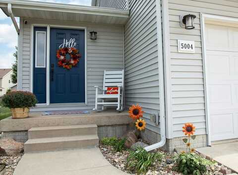 5004 Quesada, Cedar Falls, IA 50613