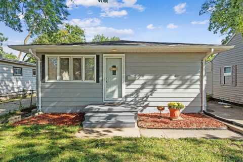 1933 Plymouth Ave Avenue, Waterloo, IA 50702