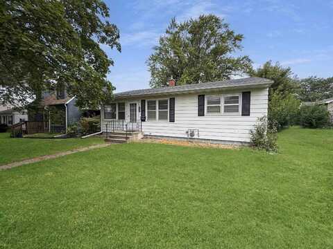 1171 Bourland, Waterloo, IA 50702