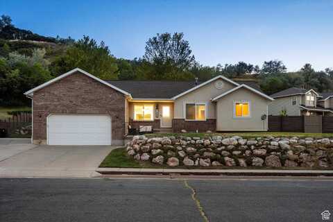 8129 S CEDAR CIRCLE E, South Weber, UT 84405