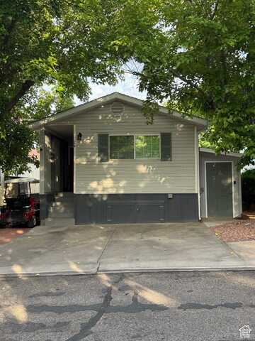 24 COTTONWOOD, Hurricane, UT 84737