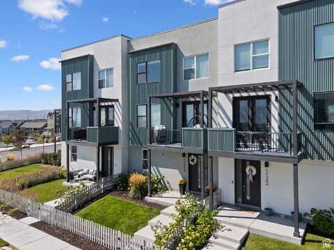 11268 S HOLLY SPRINGS W, South Jordan, UT 84009