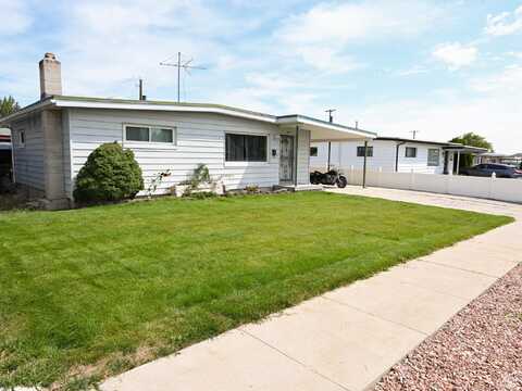 866 N 900 E, Price, UT 84501