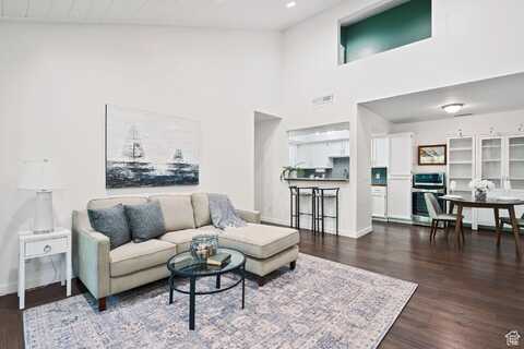 1482 E FOXBORO, Salt Lake City, UT 84106