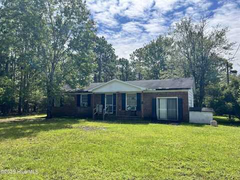 300 Fifty Lakes Drive, Southport, NC 28461