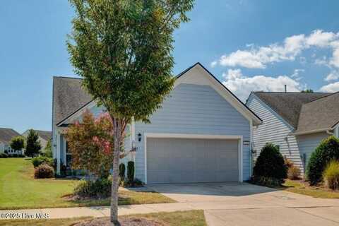 521 Lyrebird Avenue, Wilmington, NC 28412