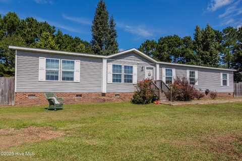 180 Striker Court, Rocky Point, NC 28457