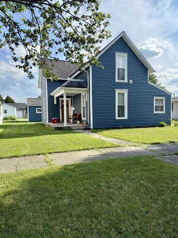305 Washington Street, Wapakoneta, OH 45895