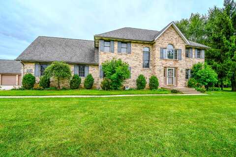 6439 Greenridge Avenue, New Carlisle, OH 45344