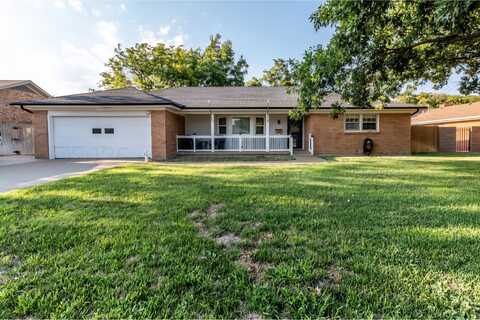 6102 CALUMET Road, Amarillo, TX 79106