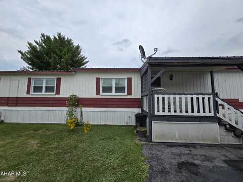 1031 Rosewood Drive, Altoona, PA 16601