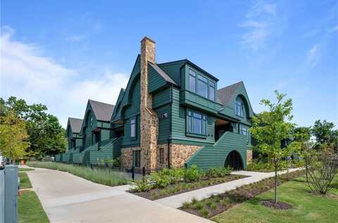 429 SE B ST, Bentonville, AR 72712