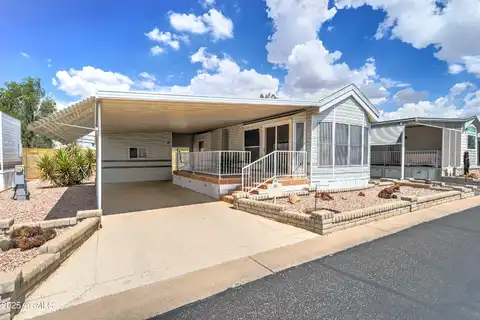 111 S GREENFIELD Road, Mesa, AZ 85206