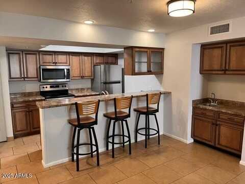 7777 E MAIN Street, Scottsdale, AZ 85251