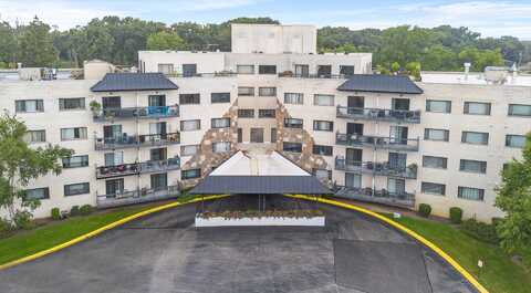 6700 S. Brainard Avenue, Countryside, IL 60525
