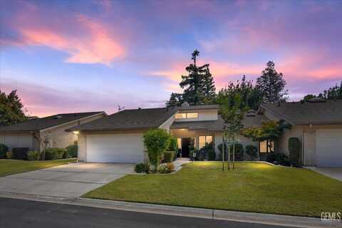 7401 Hilton Head Way, Bakersfield, CA 93309
