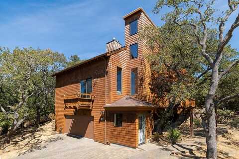 91 Oak Avenue, Novato, CA 94945