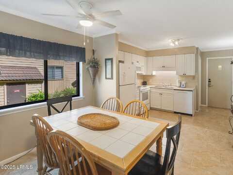 40 Folly Field Road, Hilton Head Island, SC 29928