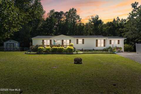 267 Laughing Gull Court SW, Shallotte, NC 28470