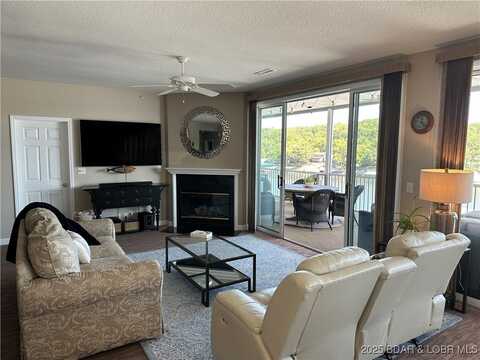 52 Summer Place Court unit: 3B, Camdenton, MO 65020