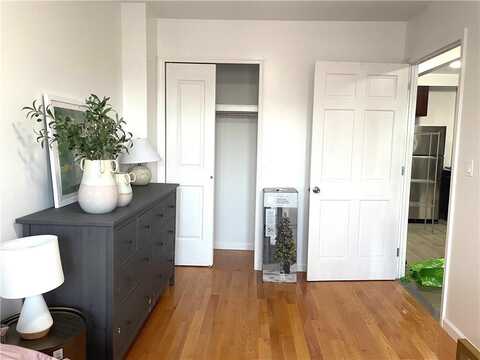 3929 New Utrecht Avenue, Brooklyn, NY 11219