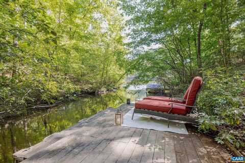48 SMOKEWOOD DR, PALMYRA, VA 22963