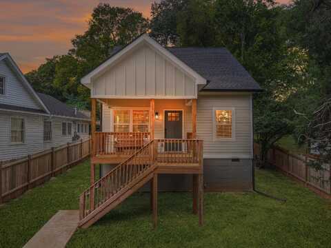 2907 E Crescent Circle, Chattanooga, TN 37407
