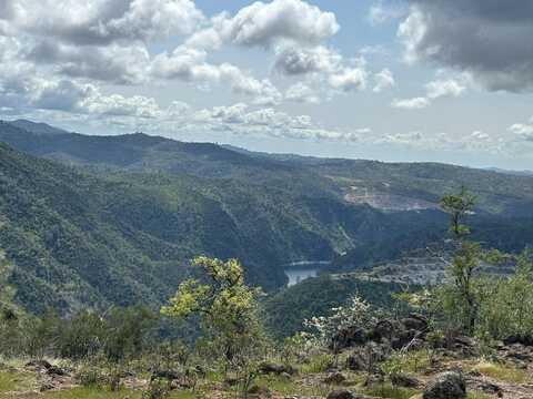3280-3290 Ponderosa Way, Murphys, CA 95247