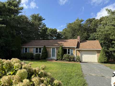 12 Pine Terrace, East Sandwich, MA 02537