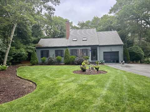 50 Currycomb Circle, West Barnstable, MA 02668