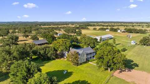 237 -- Draper/Smith Lane, Fredericksburg, TX 78624