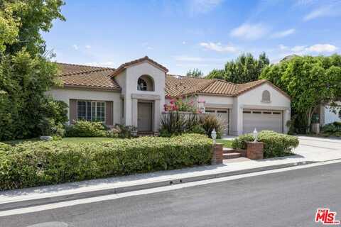 23686 Ingomar St, West Hills, CA 91304
