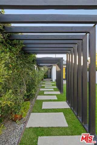 967 Vernon Ave, Venice, CA 90291