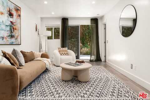 532 N Rossmore Ave, Los Angeles, CA 90004