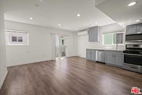 1885 W 20th St, Los Angeles, CA 90007
