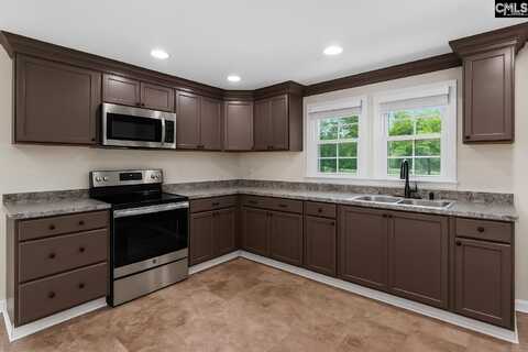 697 Russell St., Batesburg, SC 29006
