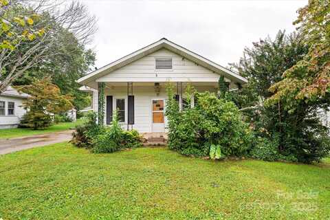 56 Kentucky Avenue, Waynesville, NC 28786