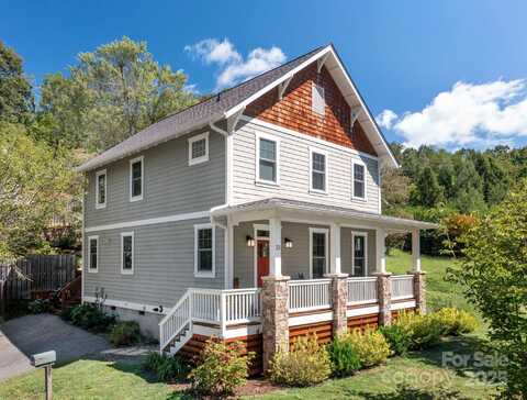 13 North Street, Asheville, NC 28801
