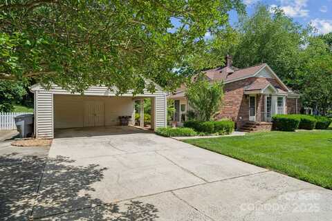 2234 Hamilton Mill Road, Charlotte, NC 28270