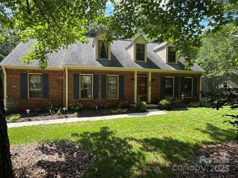 1010 Thornsby Lane, Matthews, NC 28105