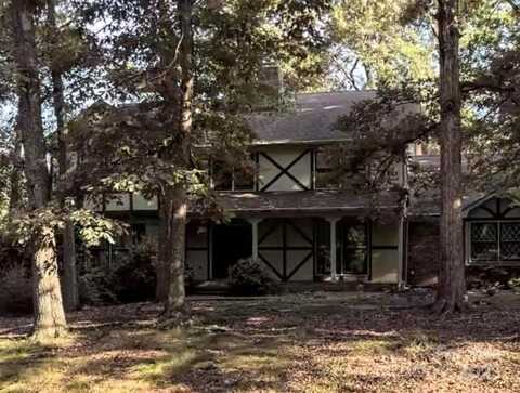 4821 Mcalpine Farm Road, Charlotte, NC 28226