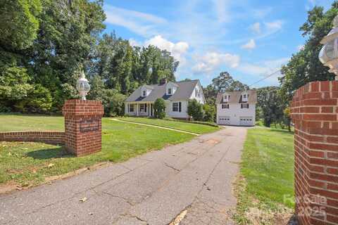 7 Forest Avenue, Granite Falls, NC 28630